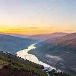 Casa Vale Do Douro Bed & Breakfast