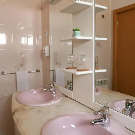 Casa Vale Do Douro Bed & Breakfast
