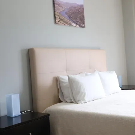 Casa Vale Do Douro Bed & Breakfast