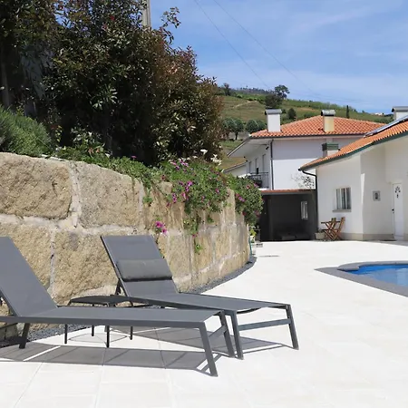 Casa Vale Do Douro Alojamento de Acomodação e Pequeno-almoço 4*
