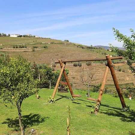 Casa Vale Do Douro Bed & Breakfast 3*