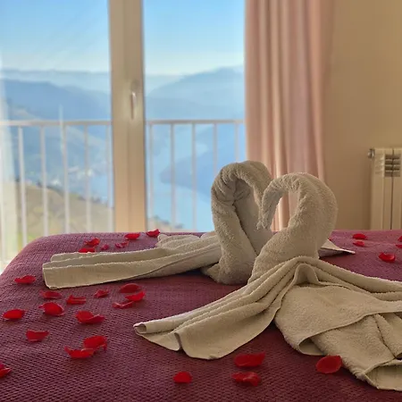 Bed & Breakfast Casa Vale Do Douro 4*
