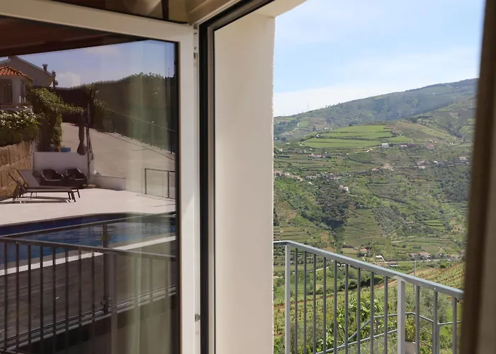 Casa Vale Do Douro B&B 메사오프리오