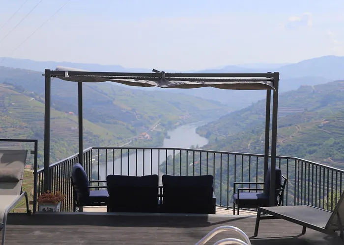 Casa Vale Do Douro B&B 메사오프리오